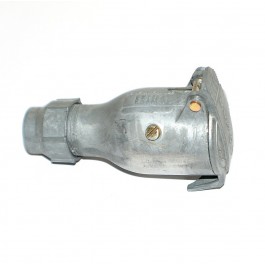 Prise femelle pour prolongateur caravane