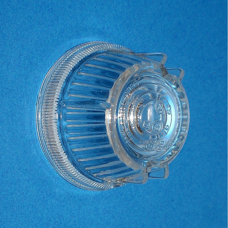 Cabochon de feu avant pour RENAULT DAUPHINE et premières 4L 