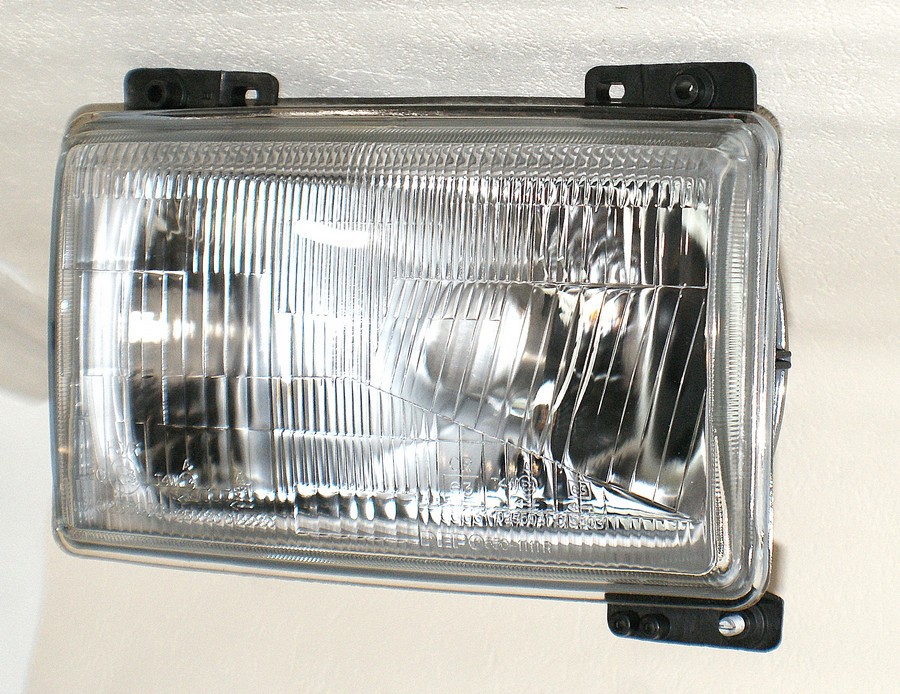 Optique de phare PEUGEOT 104/J5 et CITROEN C25