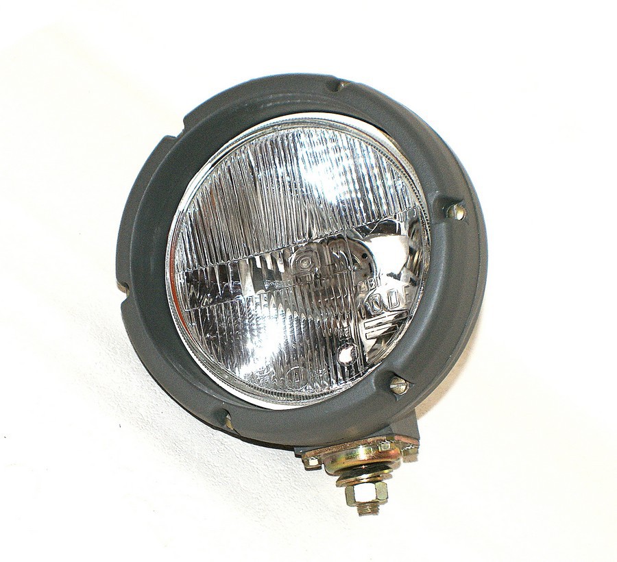 Phare militaire étanche pour char AMX